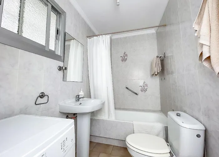 Club Maritimo At Ronda Iii