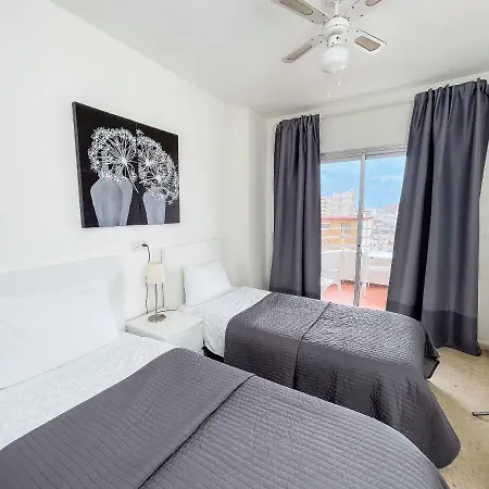 아파트 클럽 마리티모 앳 론다 쓰리 푸엔히롤라