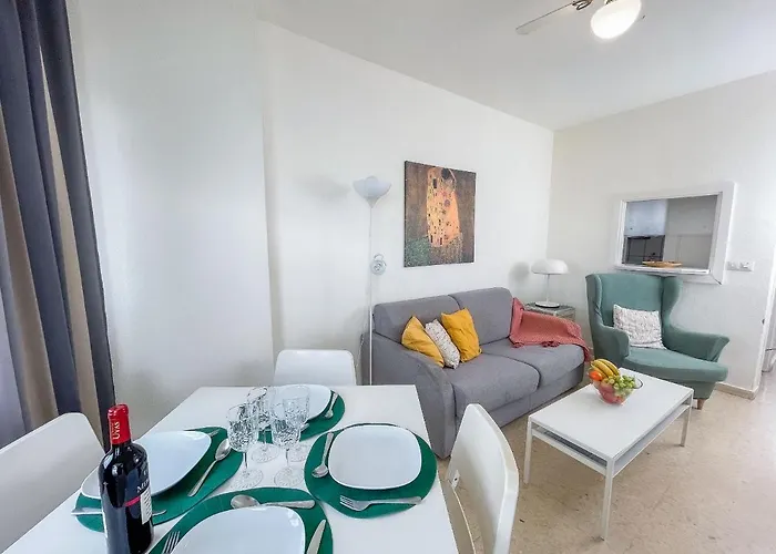 Club Maritimo At Ronda Iii Appartement